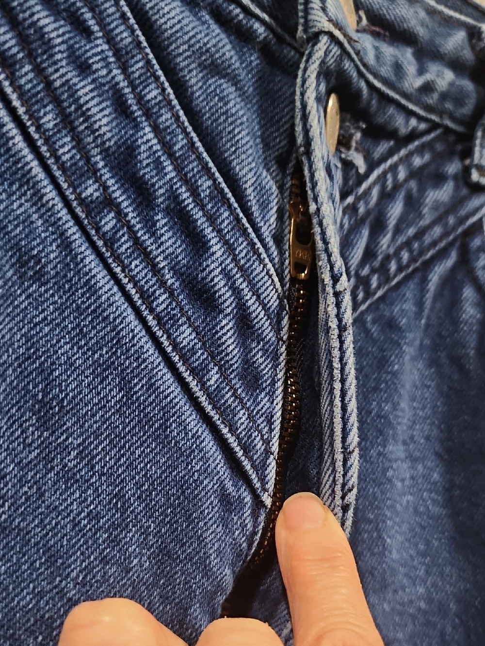 VINTAGE ROCKIES JEANS - Picture 10 of 16